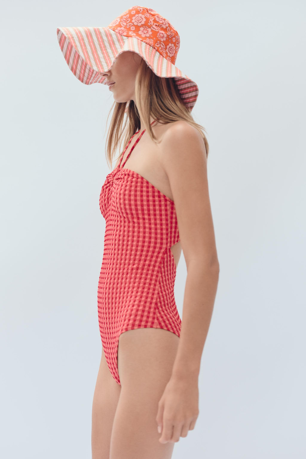 BA?ADOR HALTER VICHY LIMITED EDITION / BURGANDY MARS - Zara фото 4
