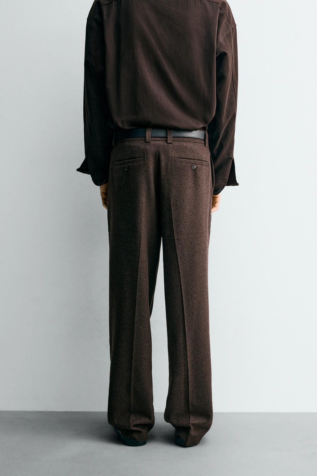PLEATED TROUSERS WITH BUTTONS - Zara фото 3