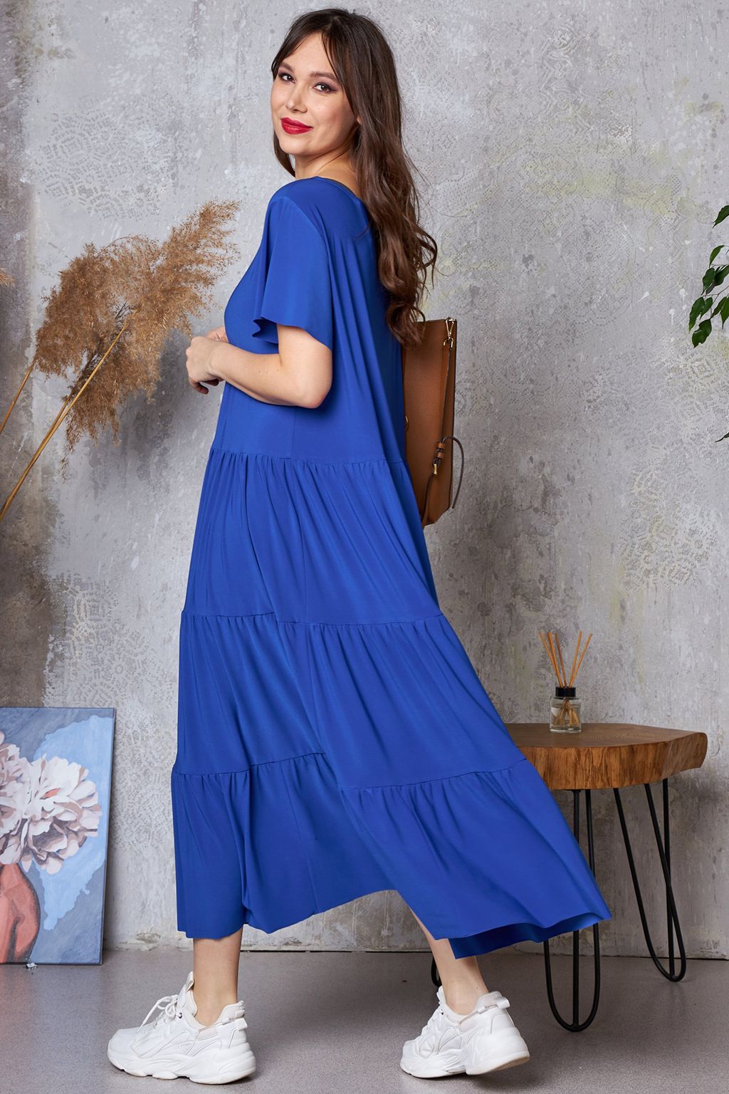 Платье цвета электрик красивое летнее повседневное - Almond фото 5