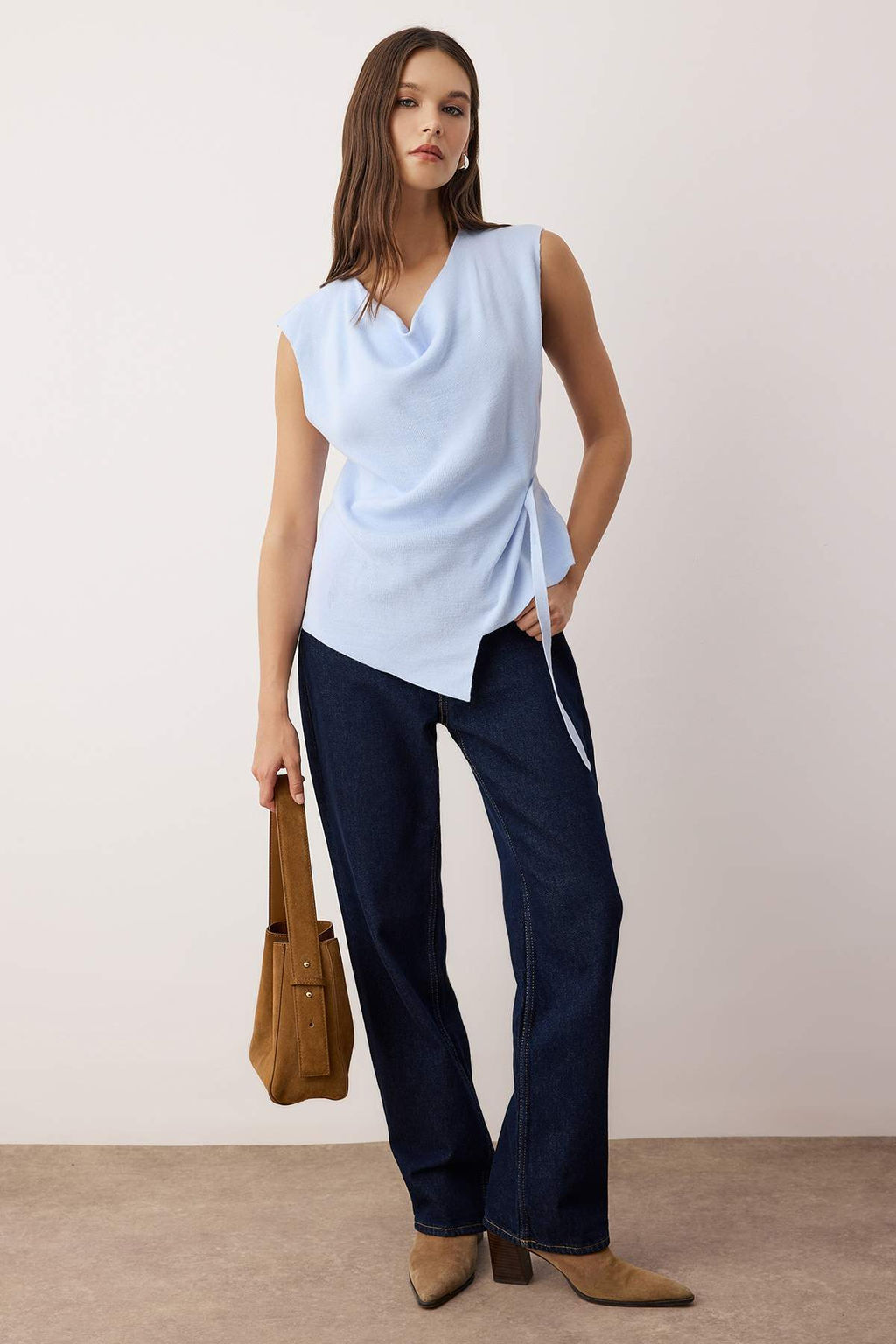 Siyah Merserize Gorunumlu Asimetrik Degaje Yaka Triko Ince Bluz TWOAW26BZ00001 - Trendyolmilla фото 5