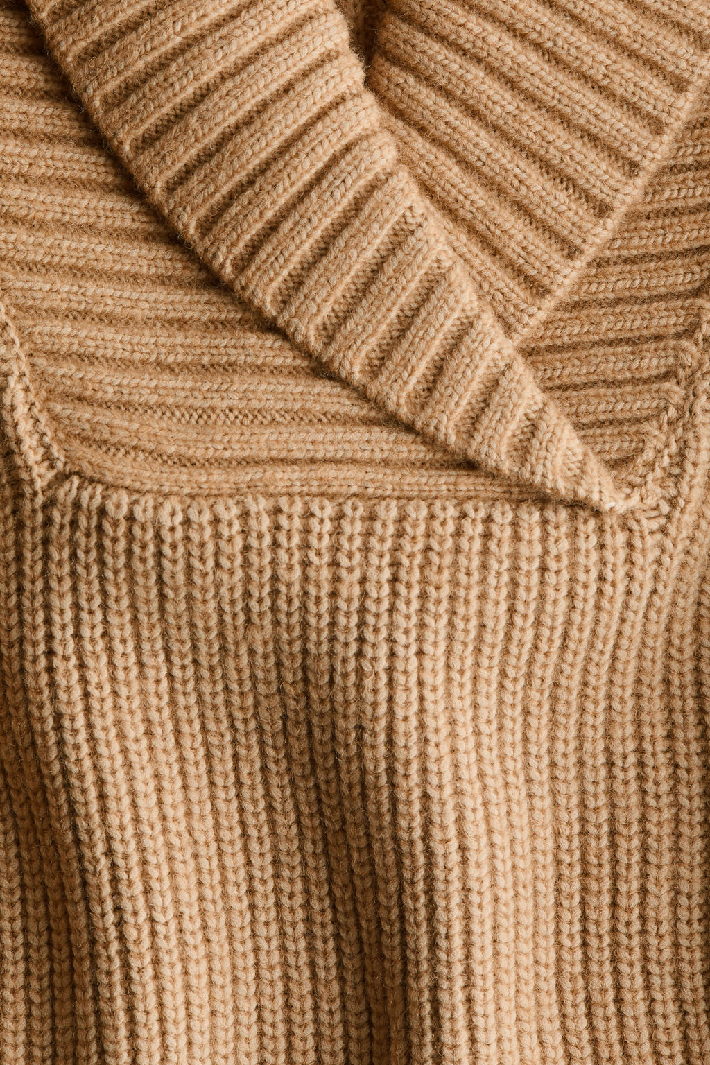 Jersey en punto acanalado con cuello esmoquin - H&m фото 5