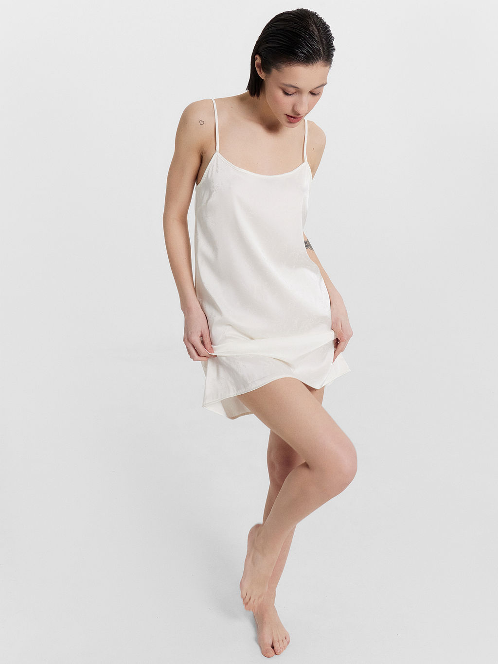 Сорочка ночная женская кремовая - Mark formelle фото 4