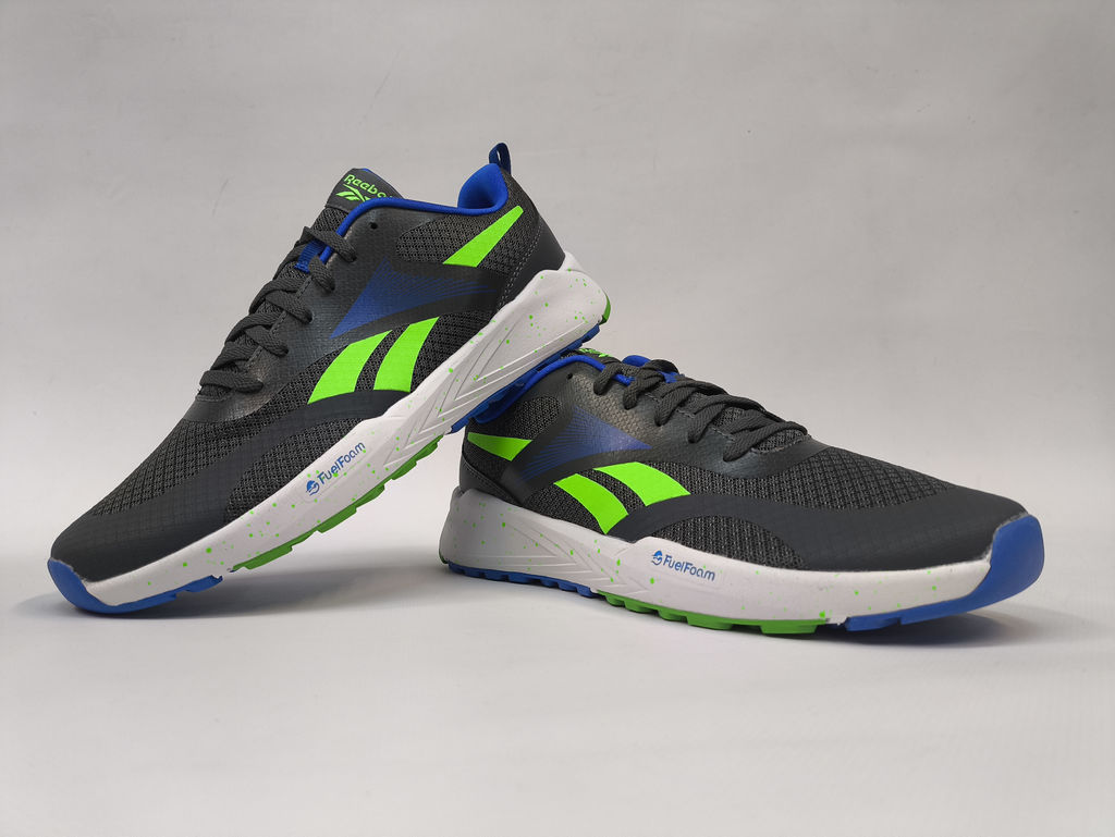 Кроссовки детские