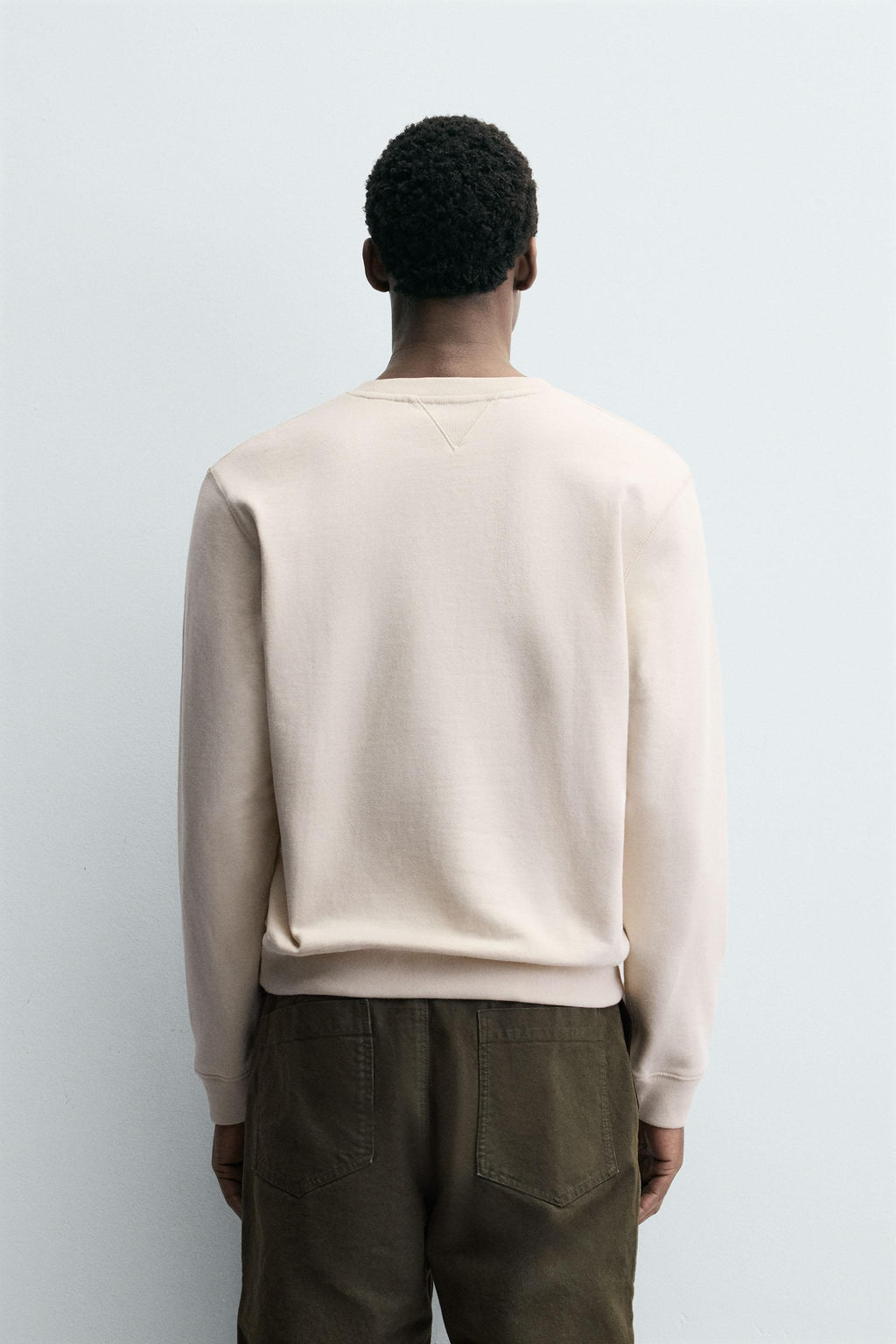 EMBROIDERED SLOGAN SWEATSHIRT - Zara фото 3