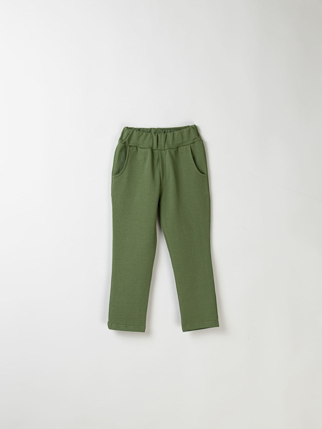 Чиносы Хаки