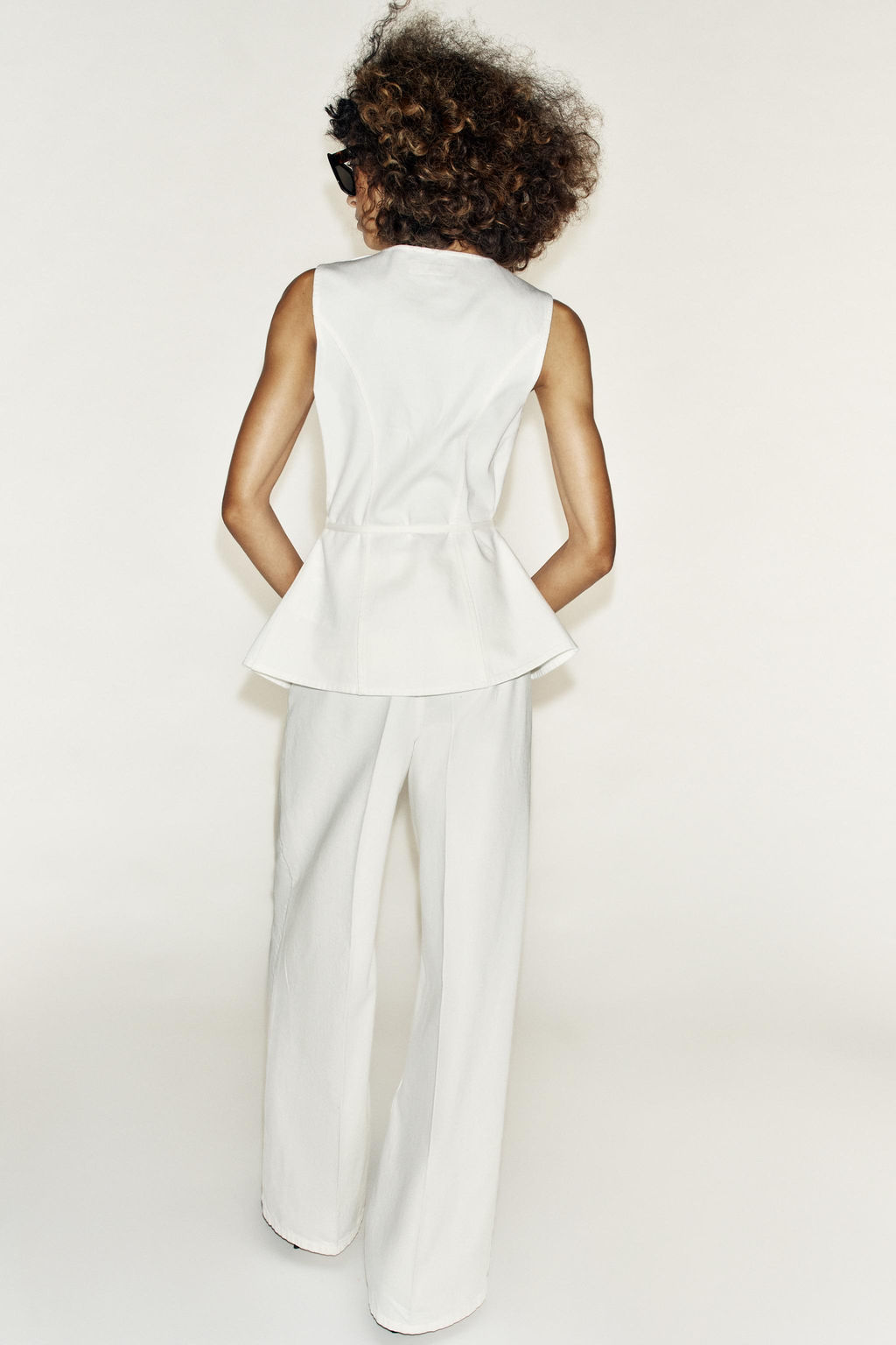 JEANS Z1975 STRAIGHT RAYA PLANCHADA / Blanco - Zara фото 6