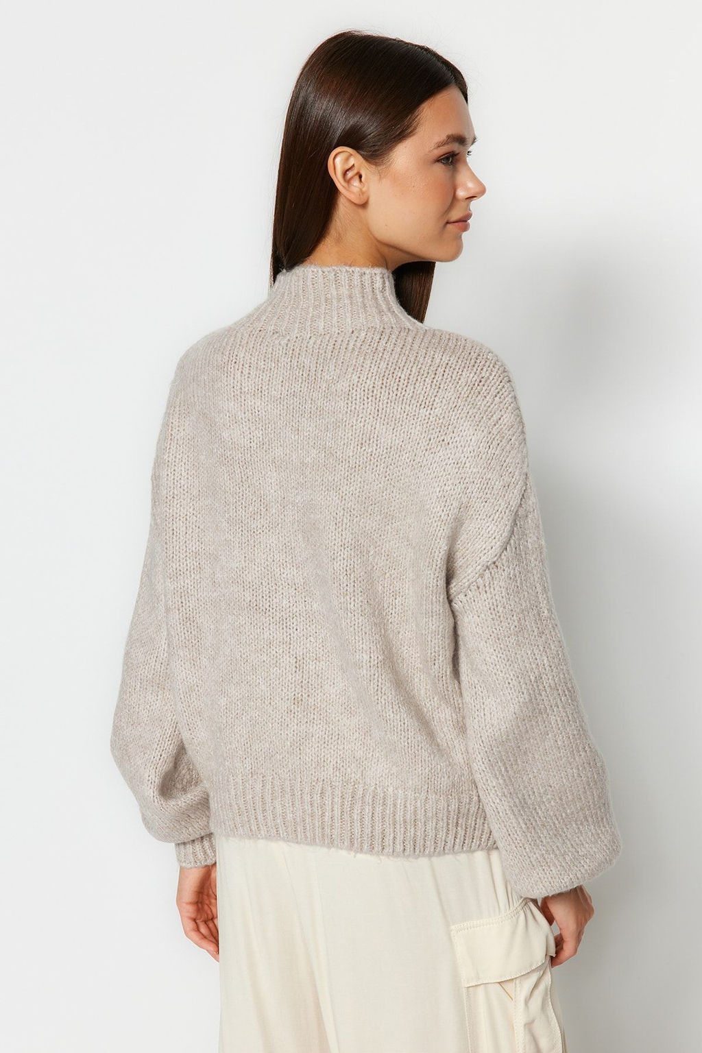 Tas Yumusak Dokulu Kal?n Bisiklet Yaka Triko Kazak TWOAW24KZ00290