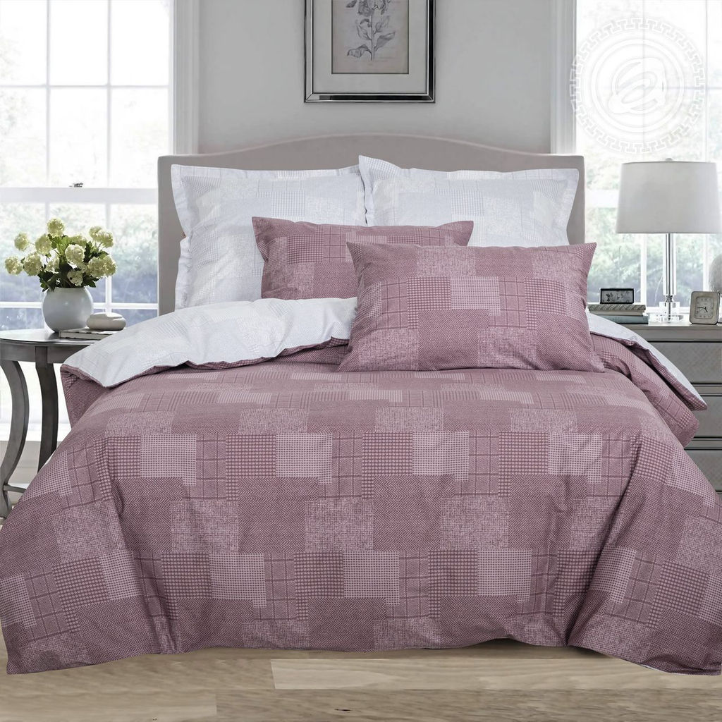 Постельное белье Людвиг (сатин Premium) 1,5 сп./Пододеяльник (молния): 1 шт. - 215*145; Простыня: 1 шт. - 220*200; Наволочка (молния, ушки): 2 шт. - 70*70 Premium