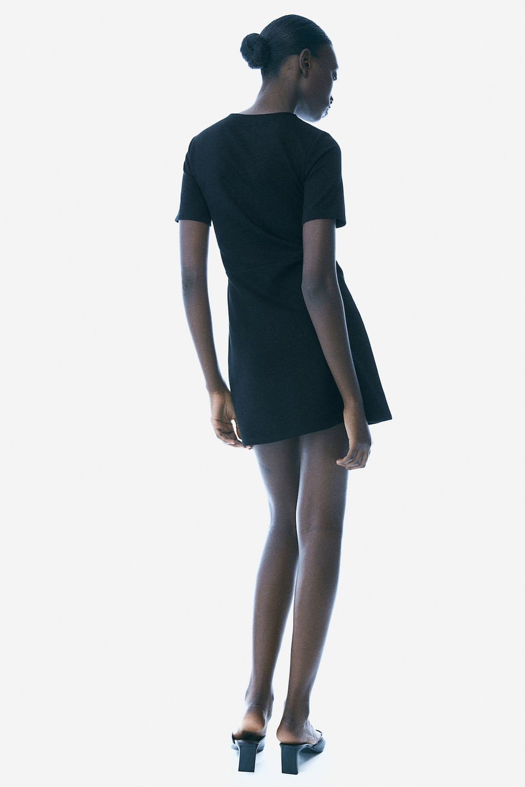 Vestido de punto con lazos - H&m фото 3