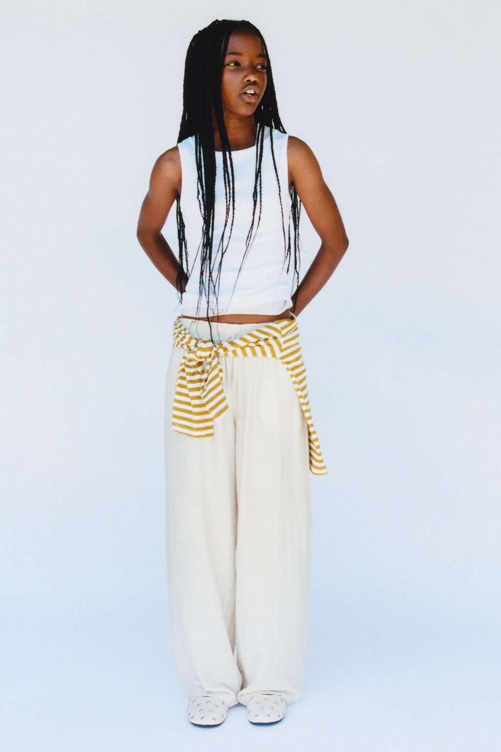 PANTAL?N WIDE LEG EFECTO ARRUGADO / Beige claro - Zara фото 2