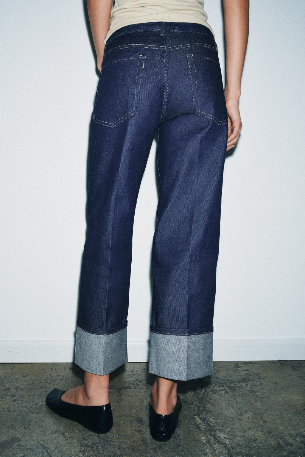 ZW COLLECTION SELVEDGE LOW-RISE JEANS - Zara фото 3