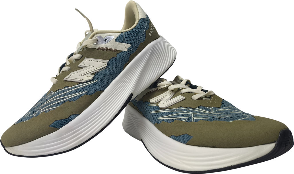 Кроссовки взрослые