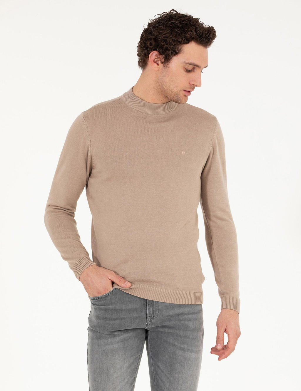 Базовый свитер стандартного кроя светло-коричневого цвета с водолазкой длиной в четверть - Cacharel фото 8