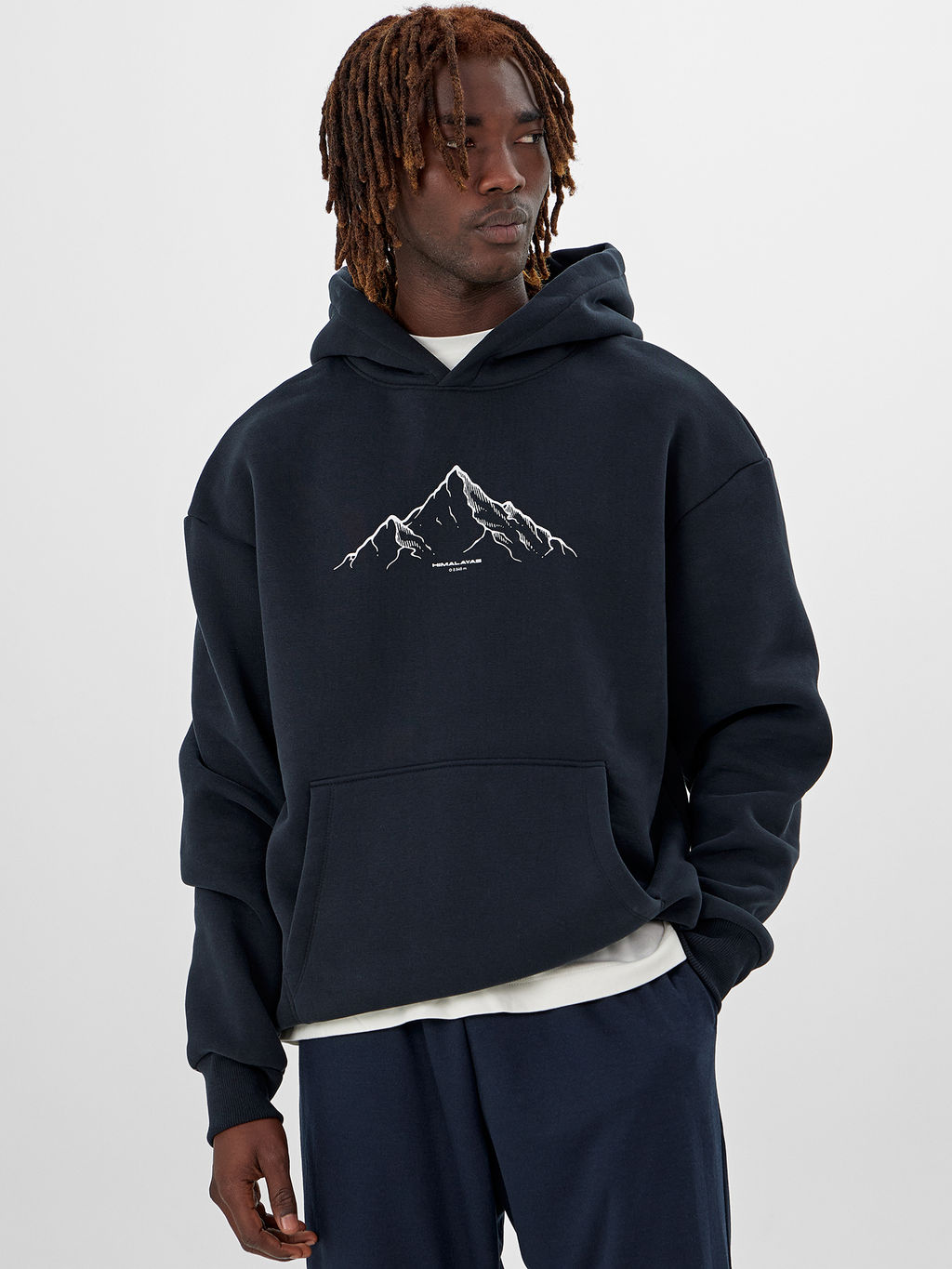 Худи мужское черное с принтом - Mark formelle фото 6