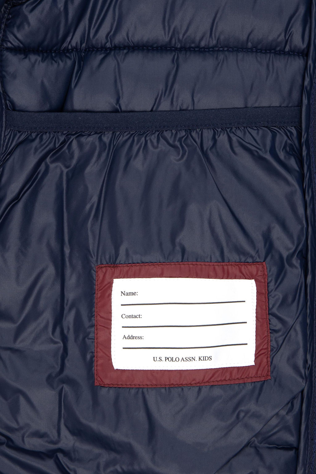 Темно-синее пальто для мальчика Неожиданная скидка в корзине