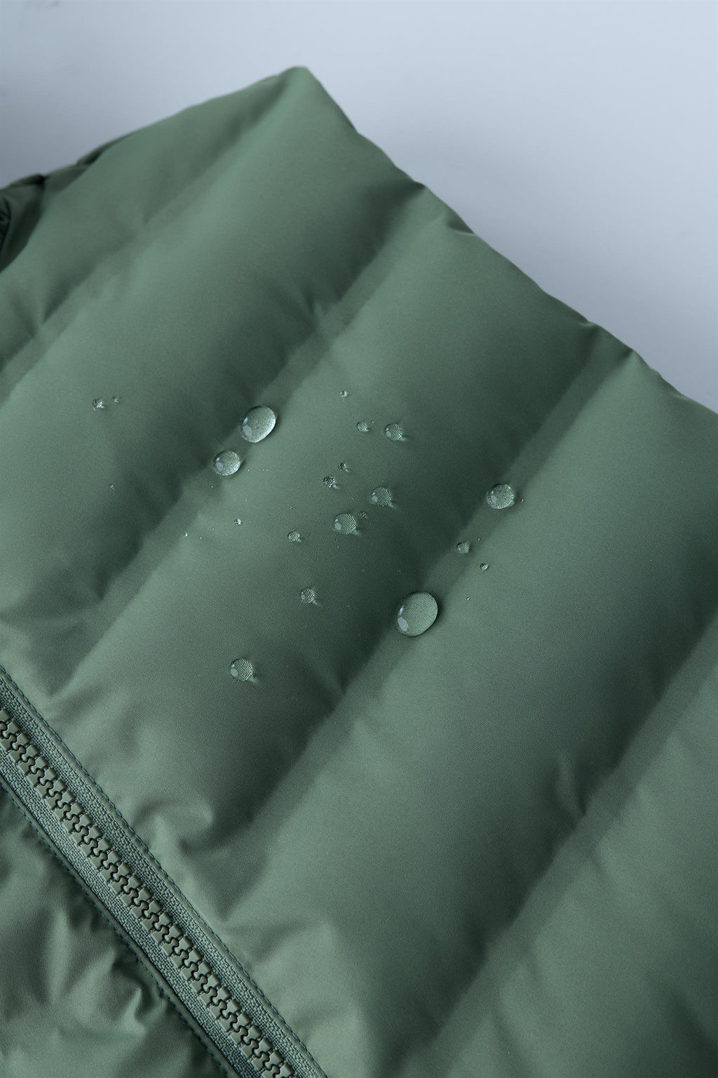 CHALECO ULTRALIGERO CAPUCHA WATER REPELLENT / Khaki claro - Zara фото 8