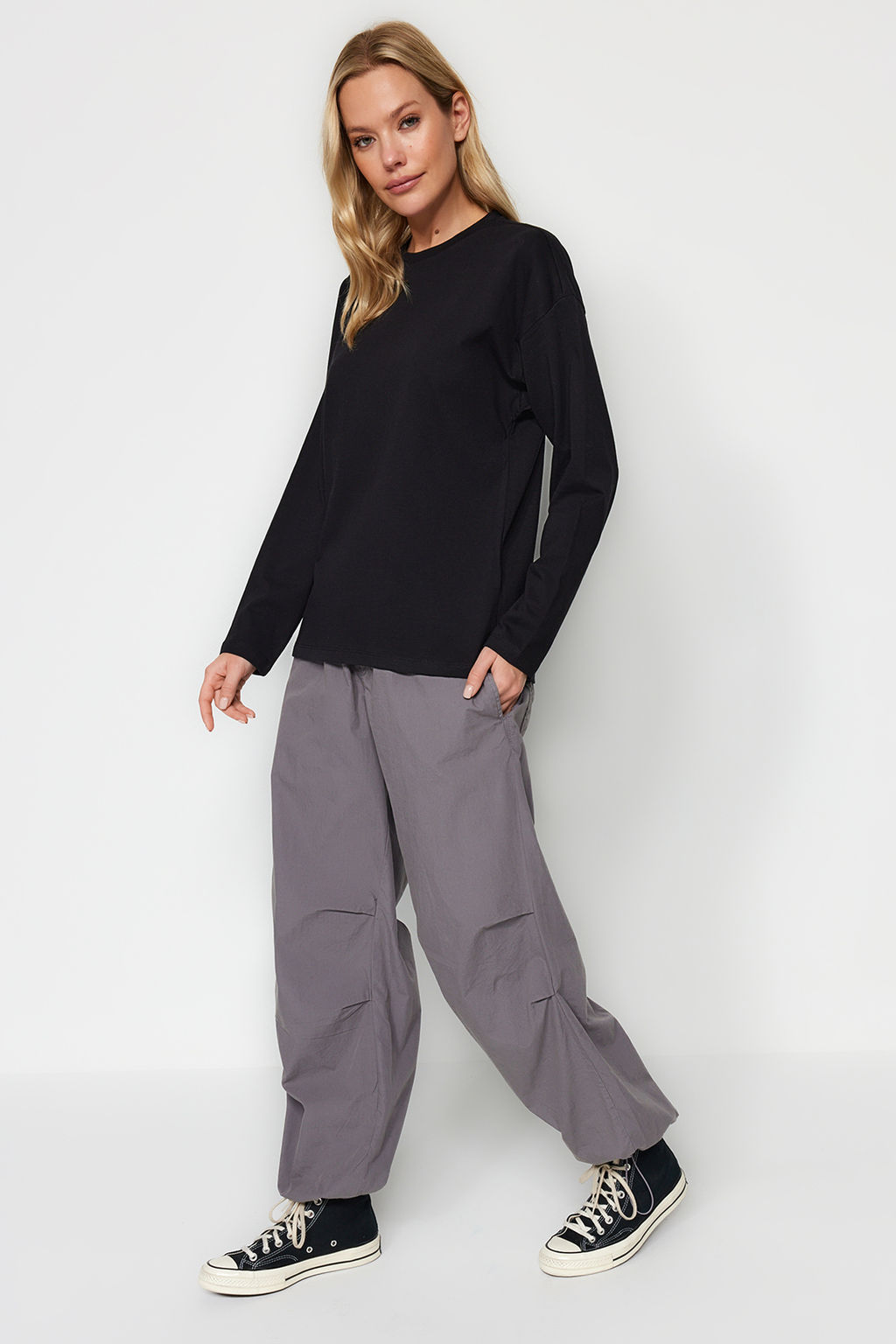 TRENDYOLMILLA Beyaz %100 Pamuk Basic Bisiklet Yaka Uzun Kol Regular Fit Orme T-Shirt TWOAW24TS00013 фото 2