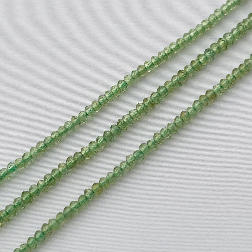 Бусины для украшений из зеленого Апатита