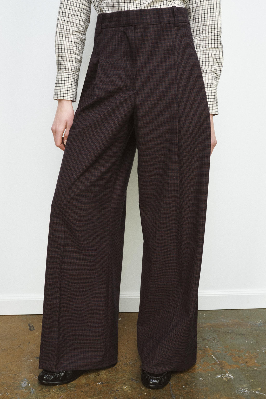ZW COLLECTION CHECKED DARTED TROUSERS - Zara фото 2