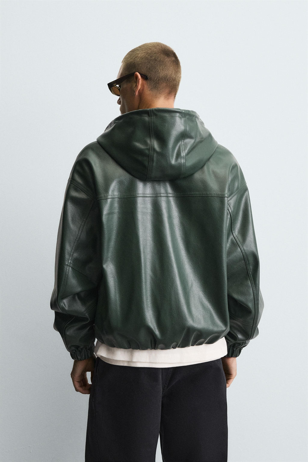HOODED LEATHER EFFECT JACKET - Zara фото 3