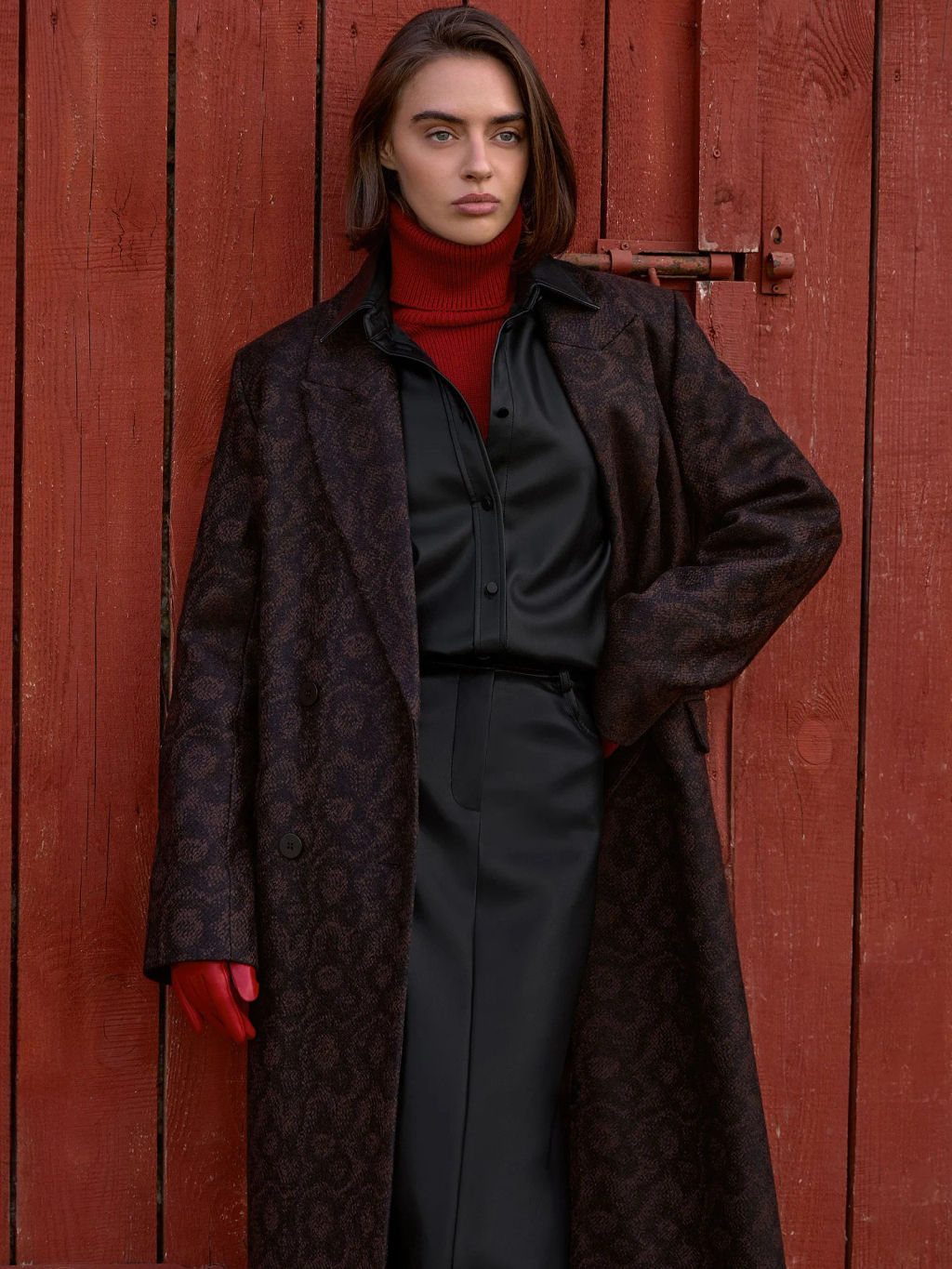 EMKA / Пальто с узором выполнено из сухой шерсти  фото 4