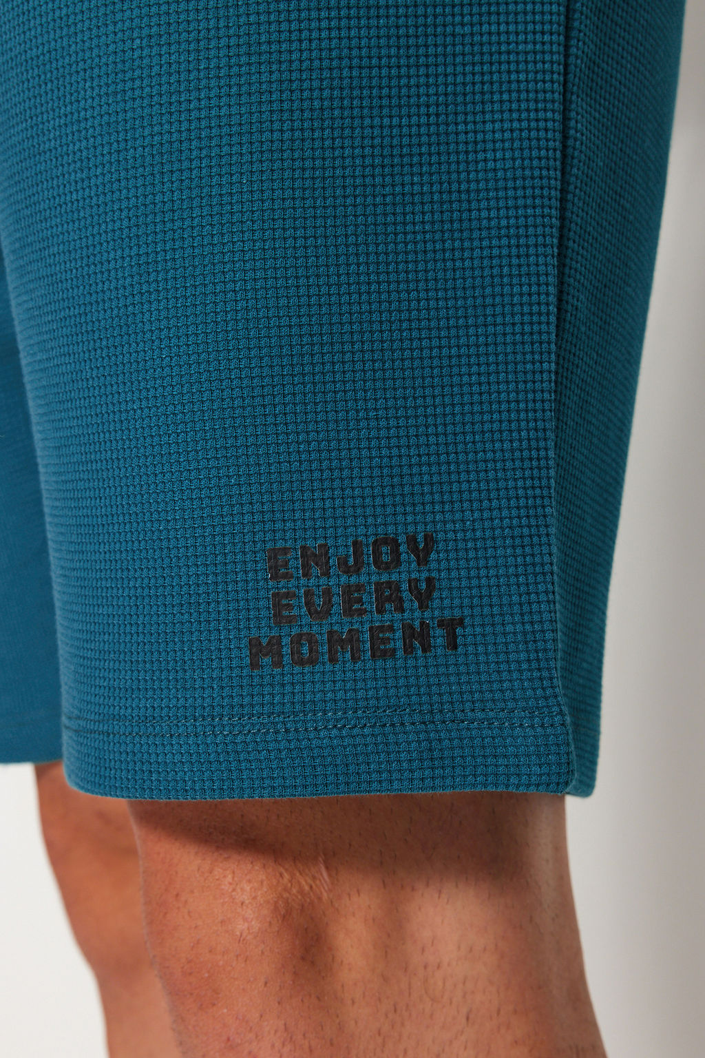 TRENDYOL MAN Mavi Regular Fit Waffle Sortlu Pijama Tak?m? TMNSS23PT00032 - Trendyolmilla фото 7