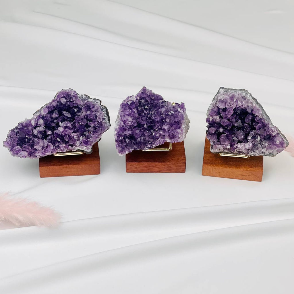 Друза Аметиста на подставке - Радуга самоцветов фото 4