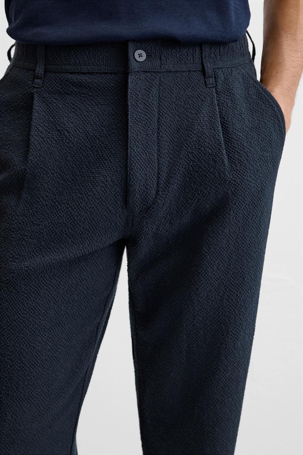 TEXTURED PLEATED TROUSERS - Zara фото 32