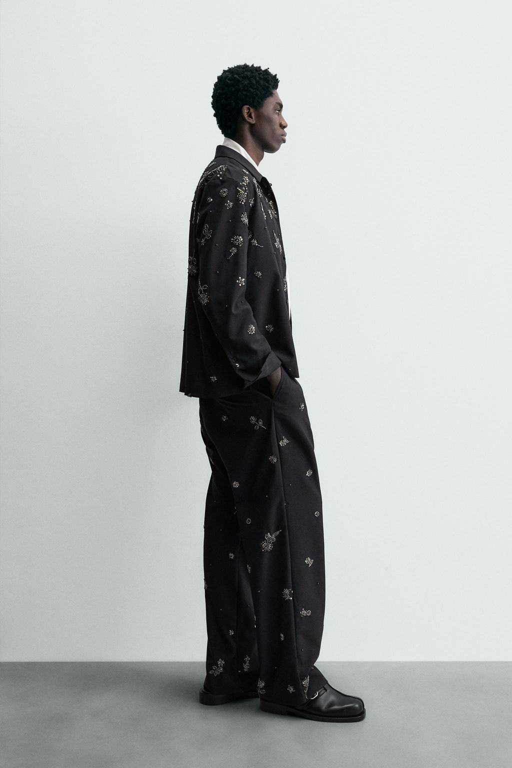 LIMITED EDITION RELAXED FIT SEQUIN TROUSERS - Zara фото 4