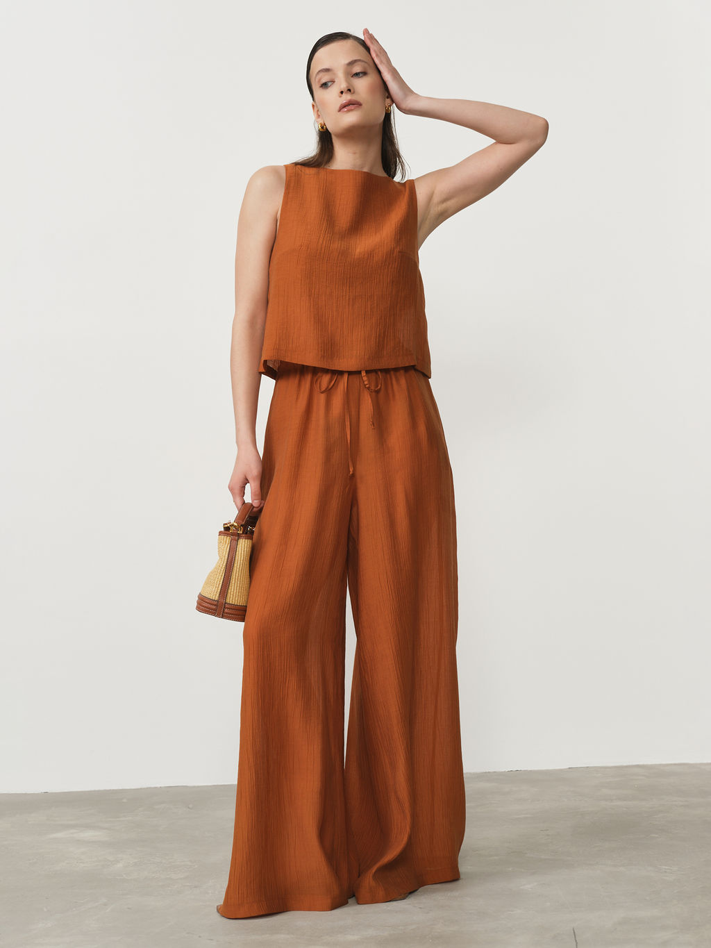 Топ из лиоцелла 06211311 терракот