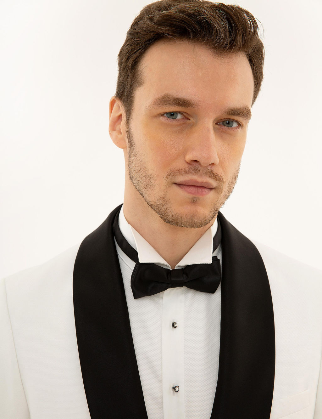 Смокинг узкого кроя цвета экрю для жениха - Cacharel фото 2