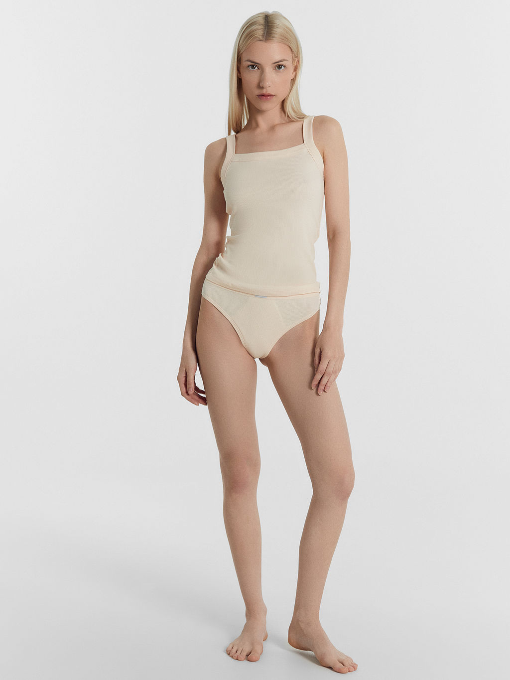 Цена за 2 штуки! Трусы женские бразилиана в бежевом цвете жасмин 412492 - Mark formelle фото 4