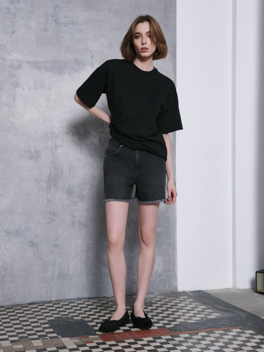 CONTE CON-646 Джинсовые шорты с бахромой washed black