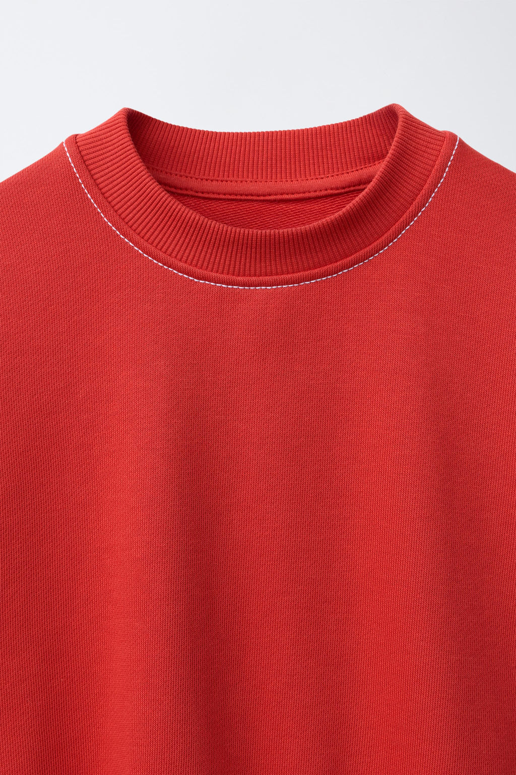 CONJUNTO CAMISETA Y BERMUDA FELPA PESPUNTES / Rojo - Zara фото 6