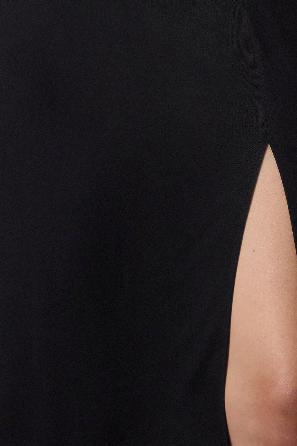 Siyah Kare Yaka Balon Kollu A Kesim Midi Belmando Kumas Dokuma Elbise TWOAW25EL00243 - Trendyolmilla фото 3