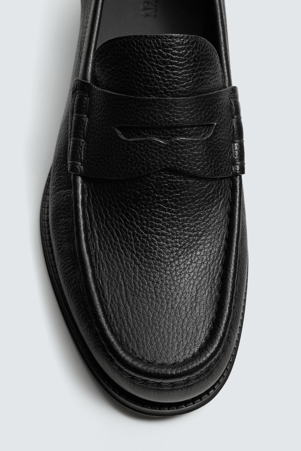 MOCAS?N PIEL ANTIFAZ / Negro - Zara фото 3