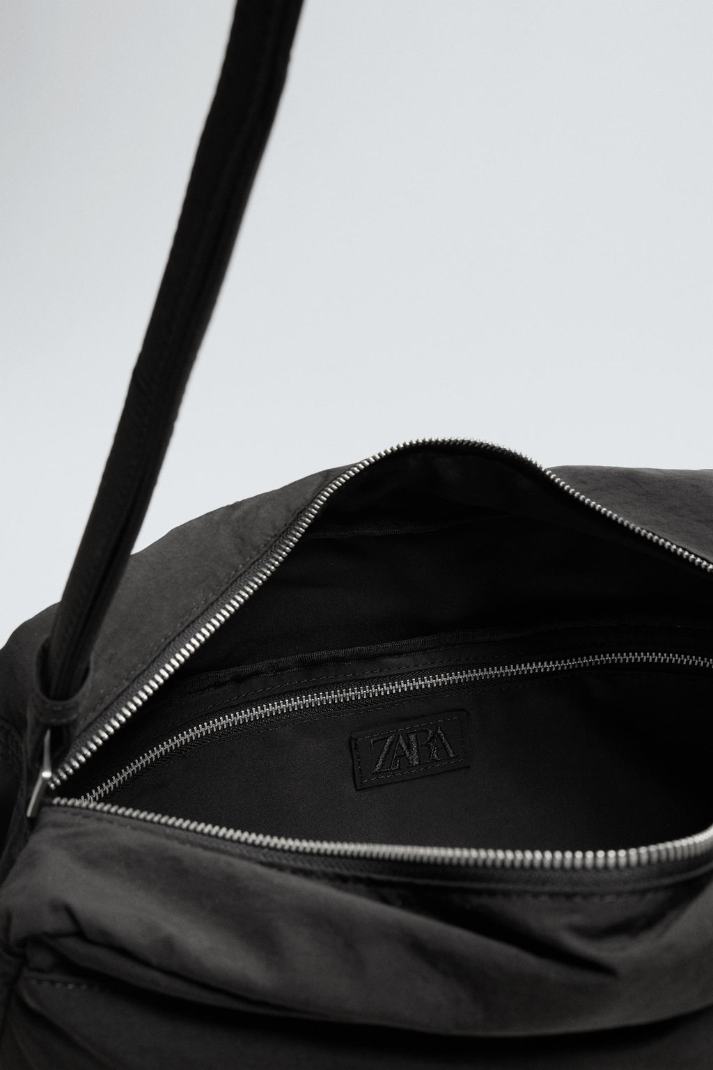 MULTI-POCKET NYLON CROSSBODY BAG - Zara фото 4