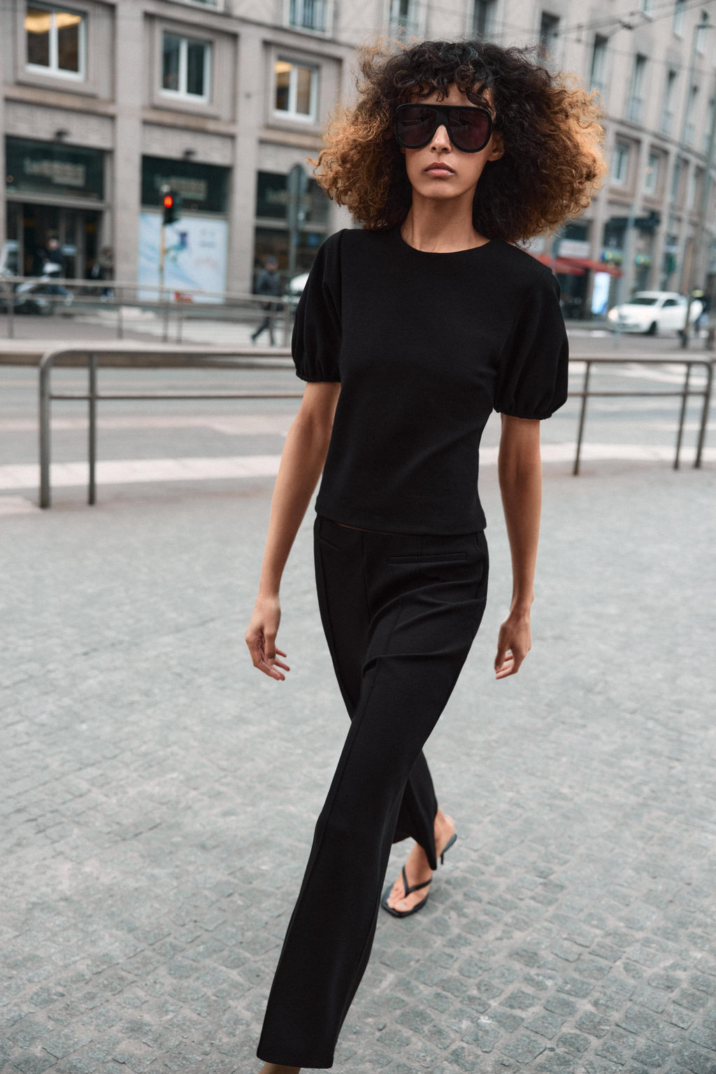 PANTAL?N VOLUMEN / Negro - Zara фото 3