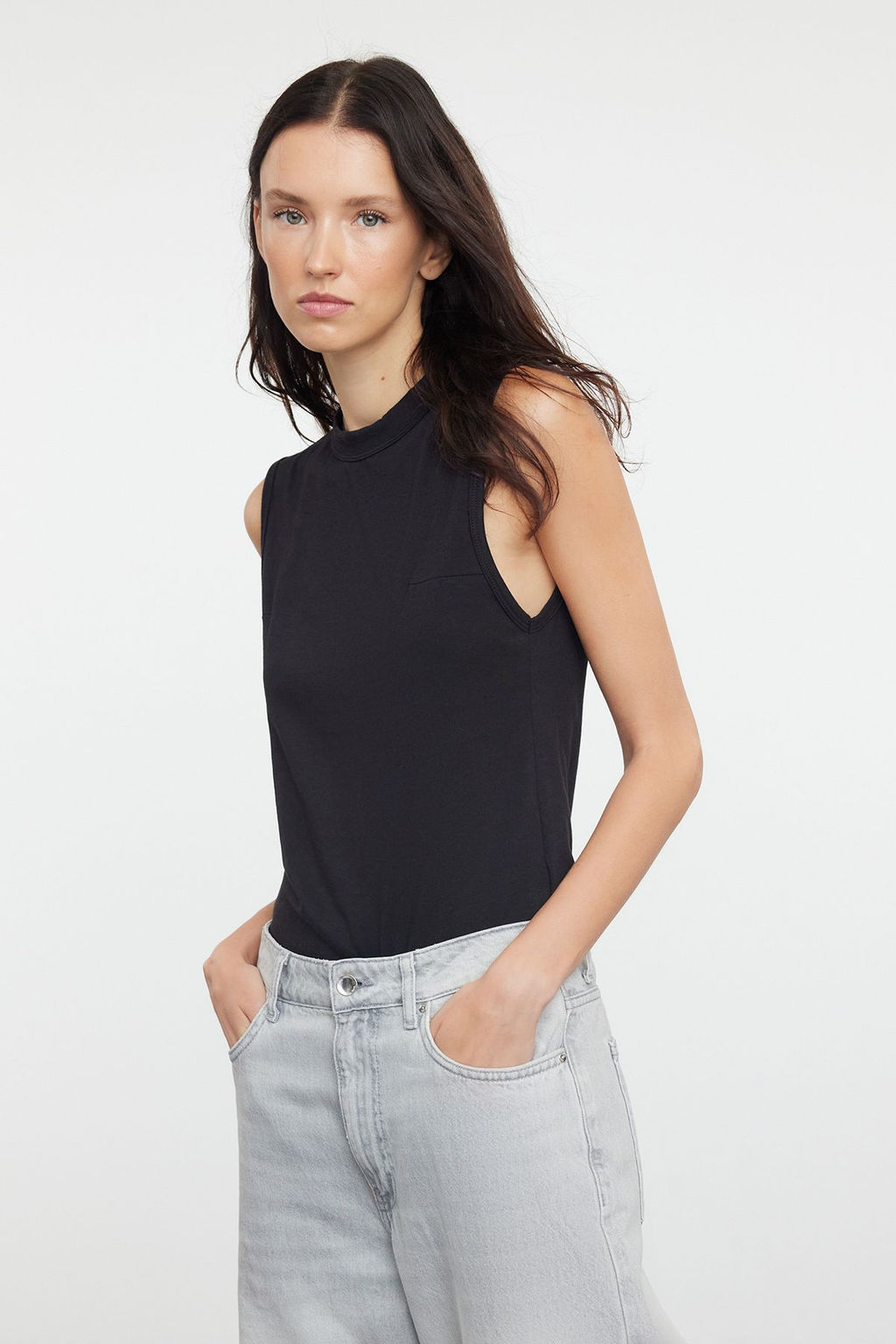 Siyah Pamuklu Yuksek Yaka Orme Ic Giyim Atlet THMAW25AL00000