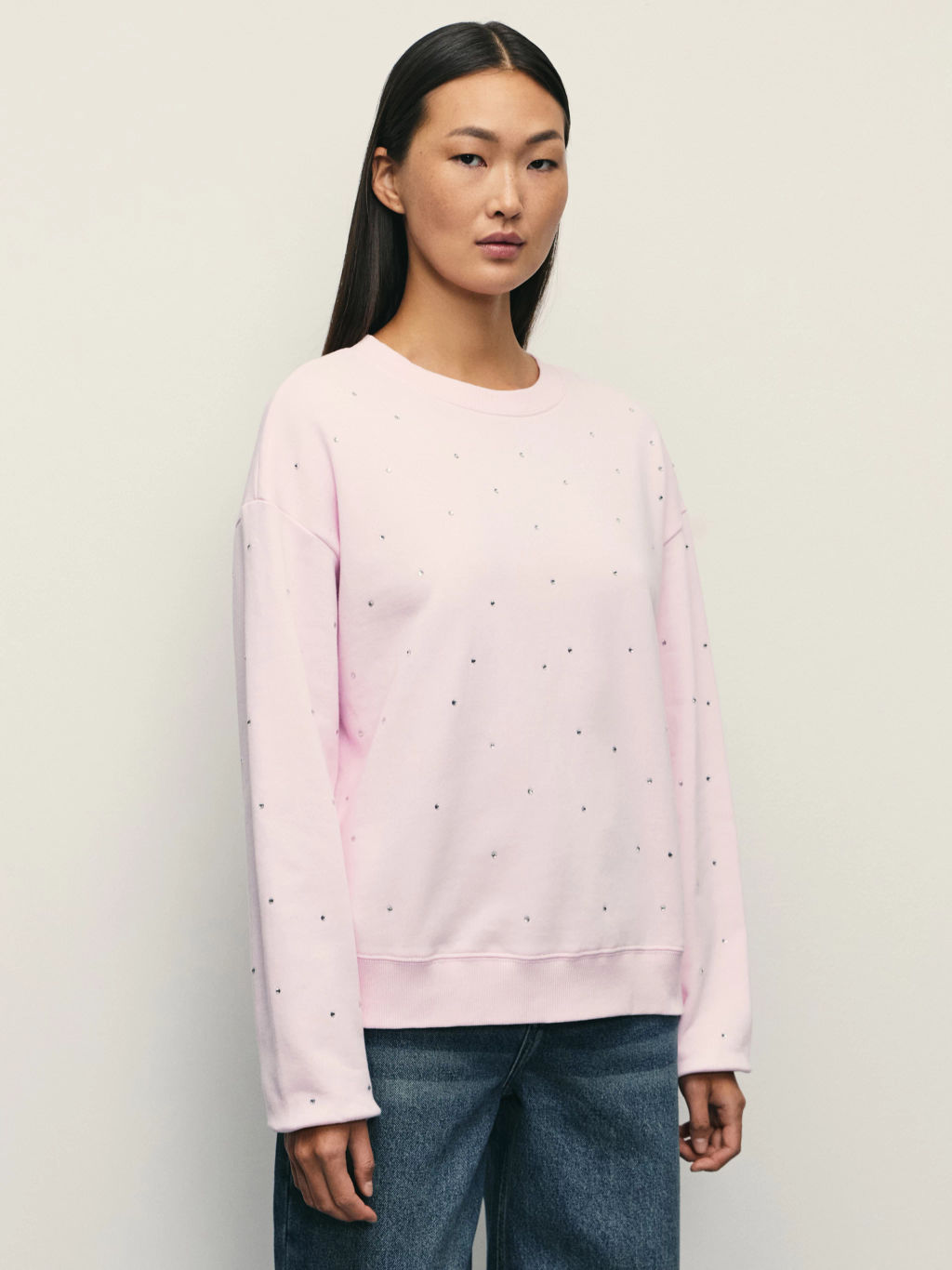 Свитшот из хлопка со стразами / Zarina  фото 4