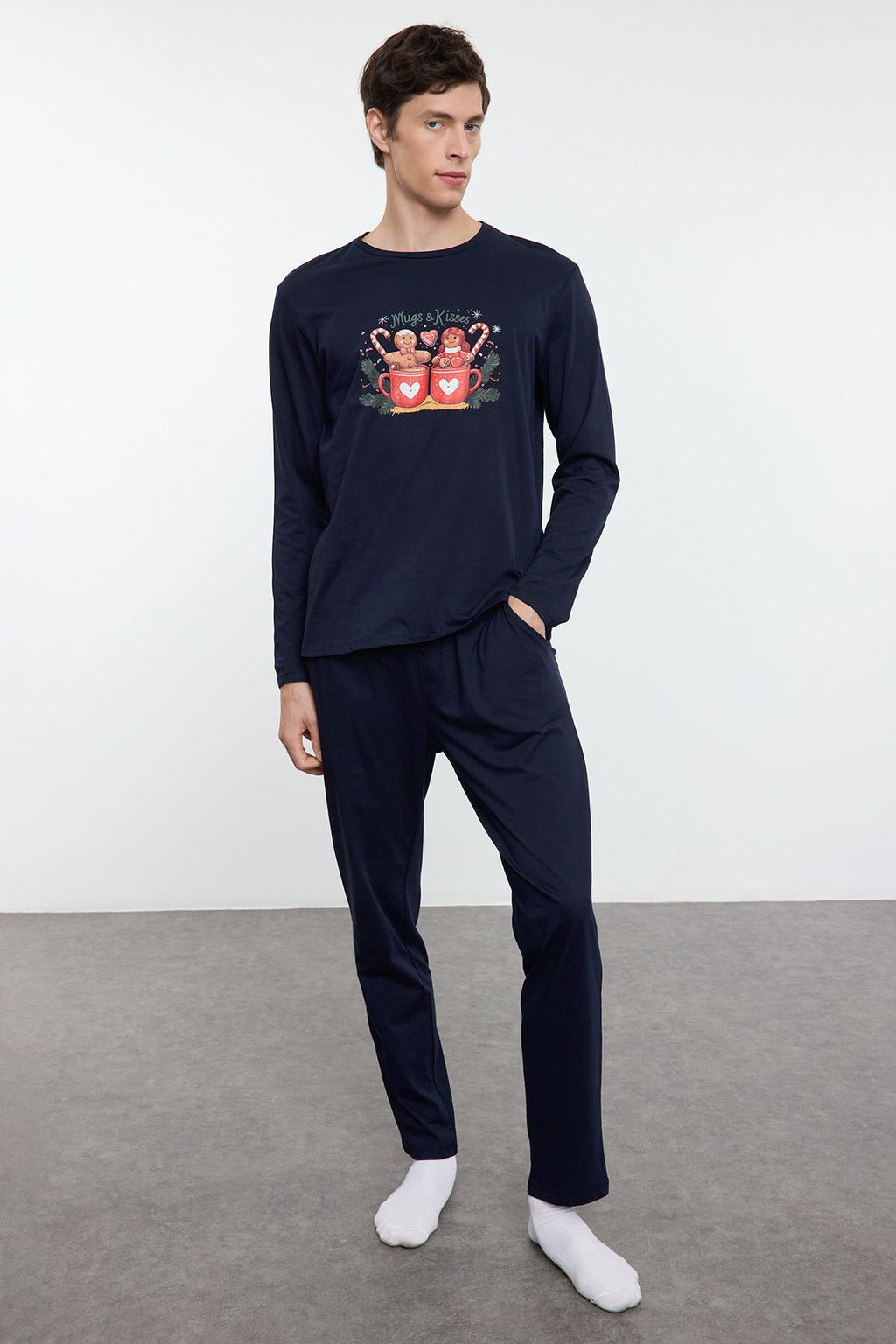 TRENDYOL MAN Lacivert Bask?l? Orme Couple/Cift Pijama Tak?m? TMNAW25PT00046 - Trendyolmilla фото 2