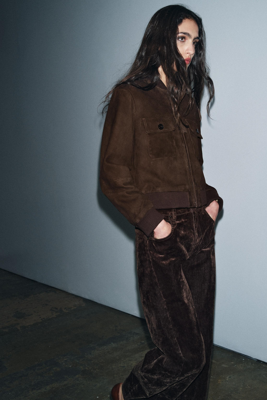 ZW COLLECTION LIMITED EDITION SUEDE LEATHER BOMBER JACKET - Zara фото 4