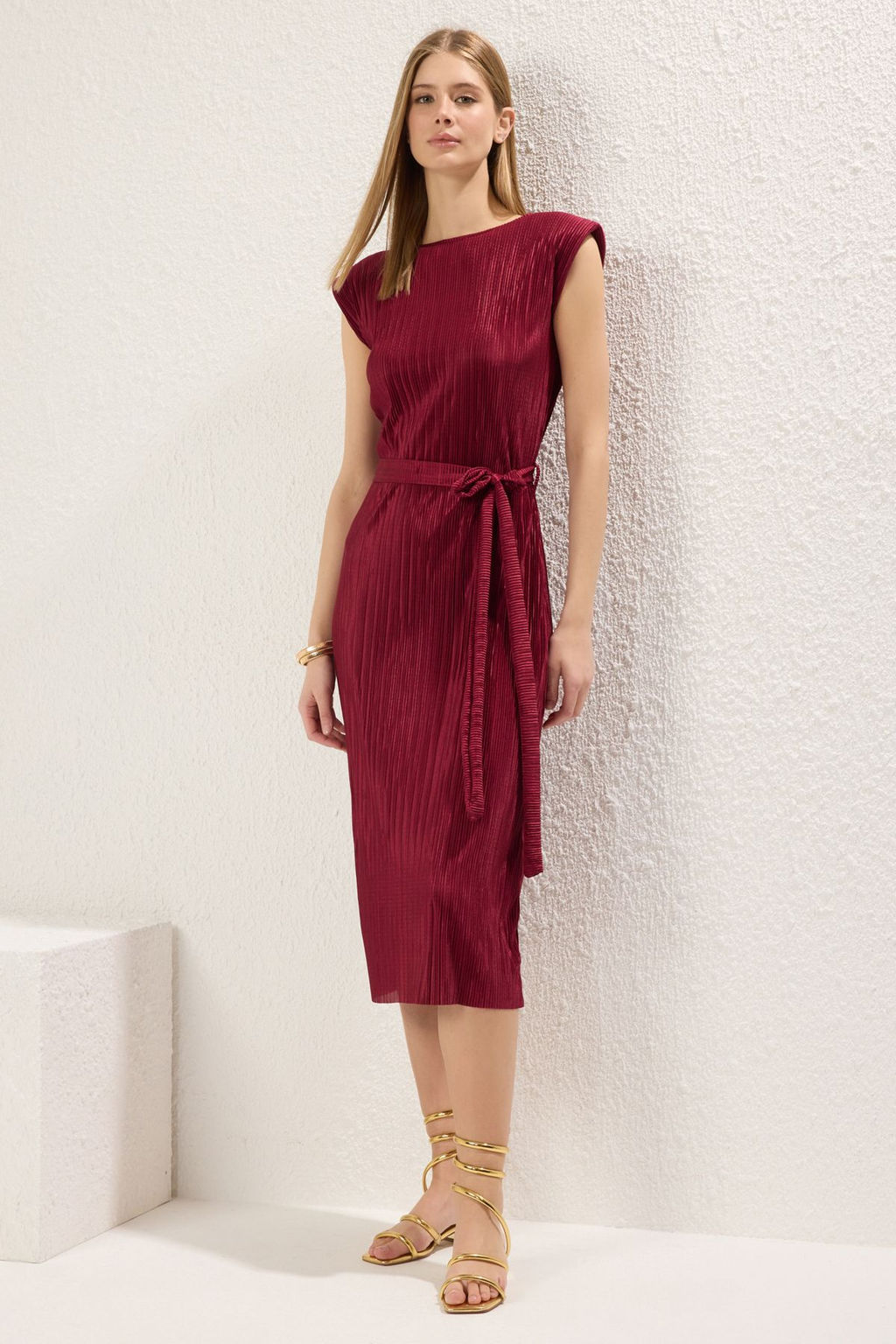 TRENDYOLMILLA Fusya Duz Vatkal? Midi Vatkal? Kusakl? Pilise Orme Elbise TWOSS24EL00131  фото 11