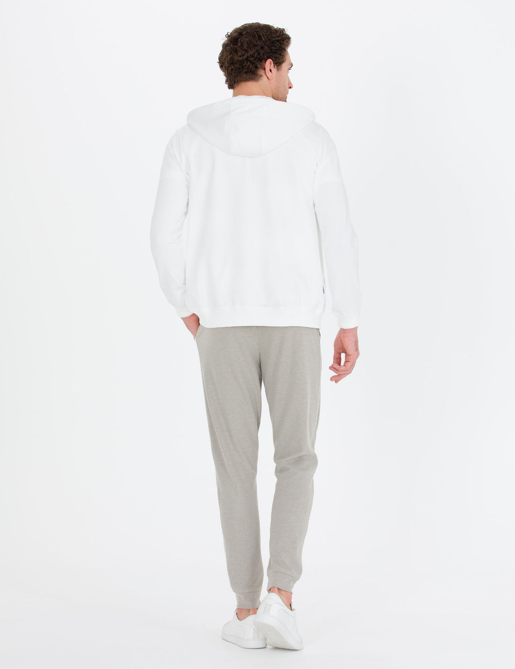 Бежевые спортивные штаны приталенного кроя New - Cacharel фото 4