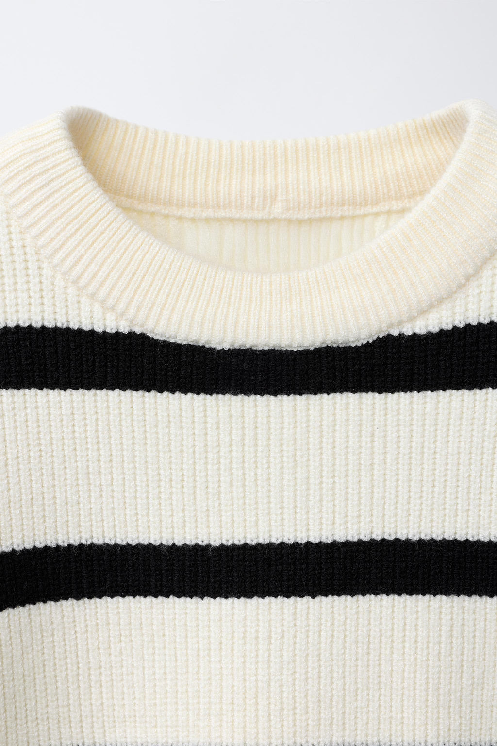 STRIPED KNIT SWEATER - Zara фото 3