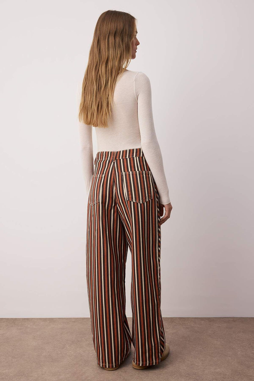 Kahverengi Cizgi Desenli Normal Bel Loose Baggy Jeans TWOAW26JE00003 - Trendyolmilla фото 4