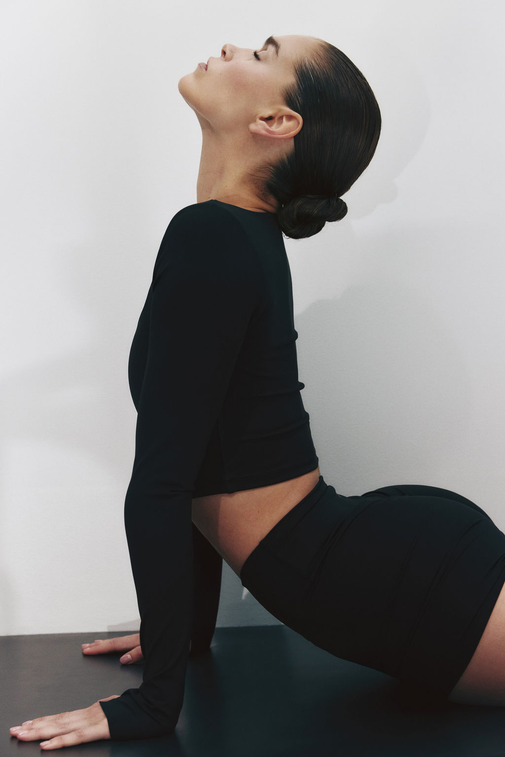 Top de deporte con SculptMove - H&m фото 4