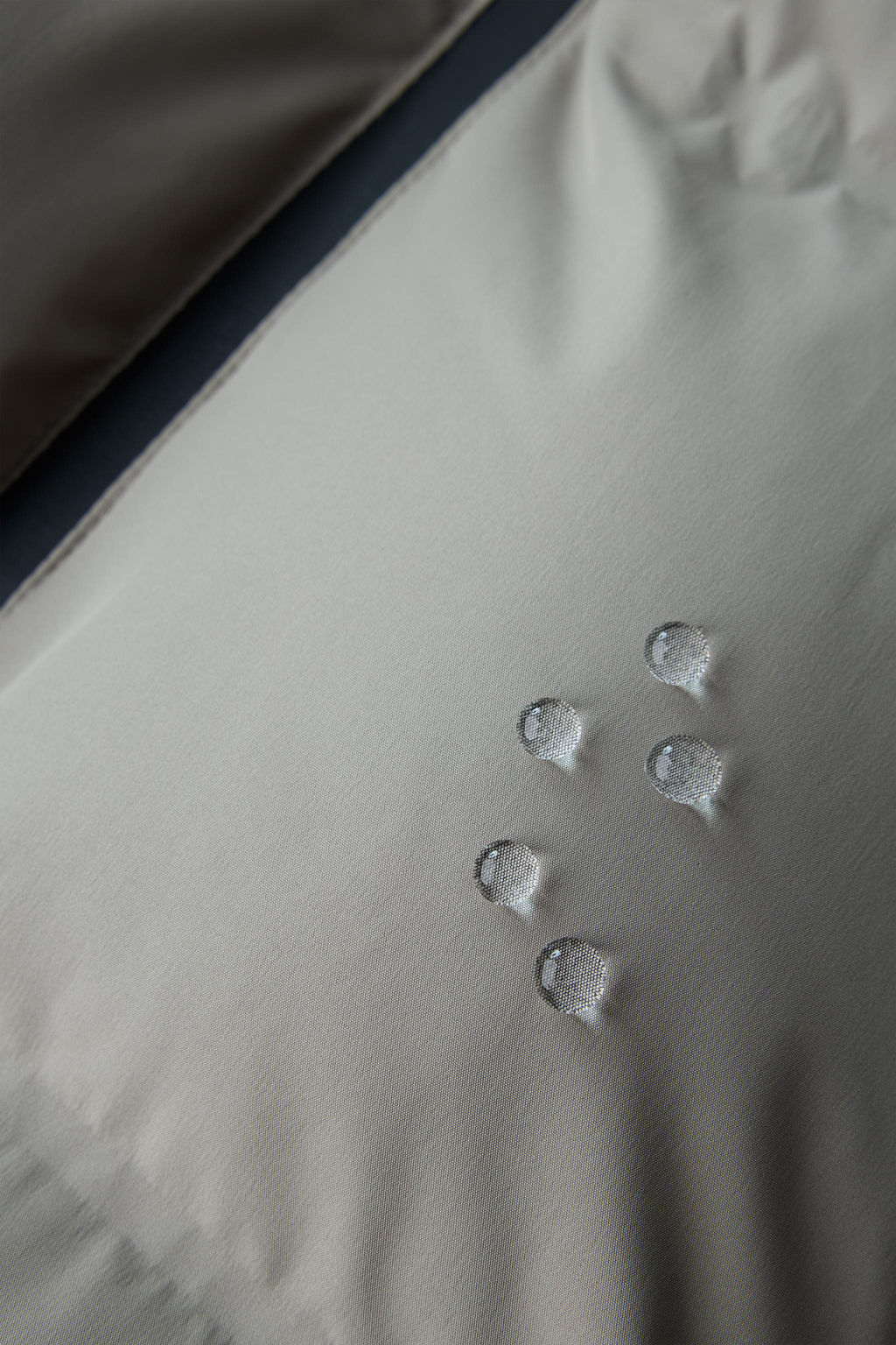 WATER-REPELLENT QUILTED COAT WITH ZIPS - Zara фото 9