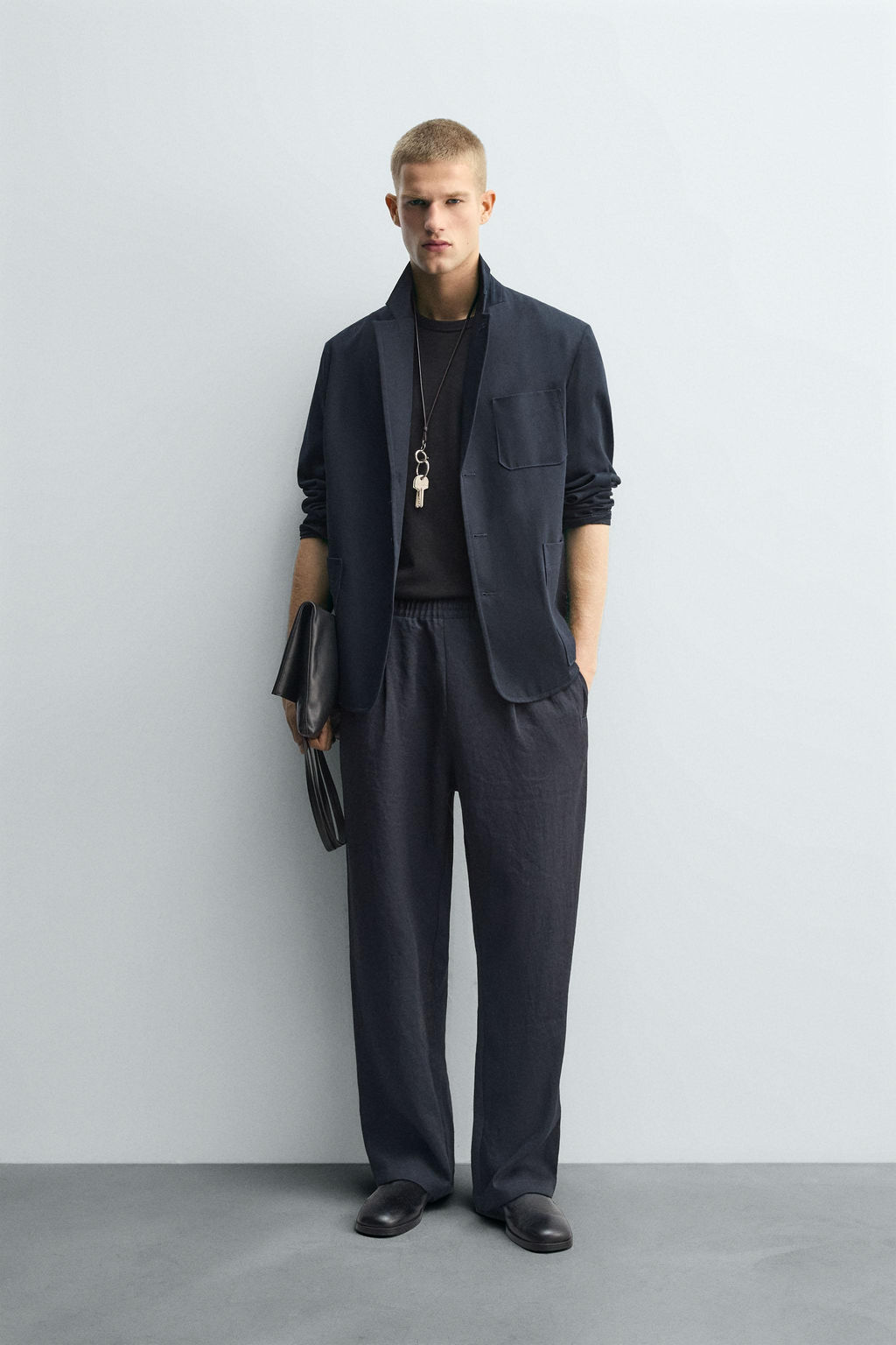 FLOWING PLEATED TROUSERS