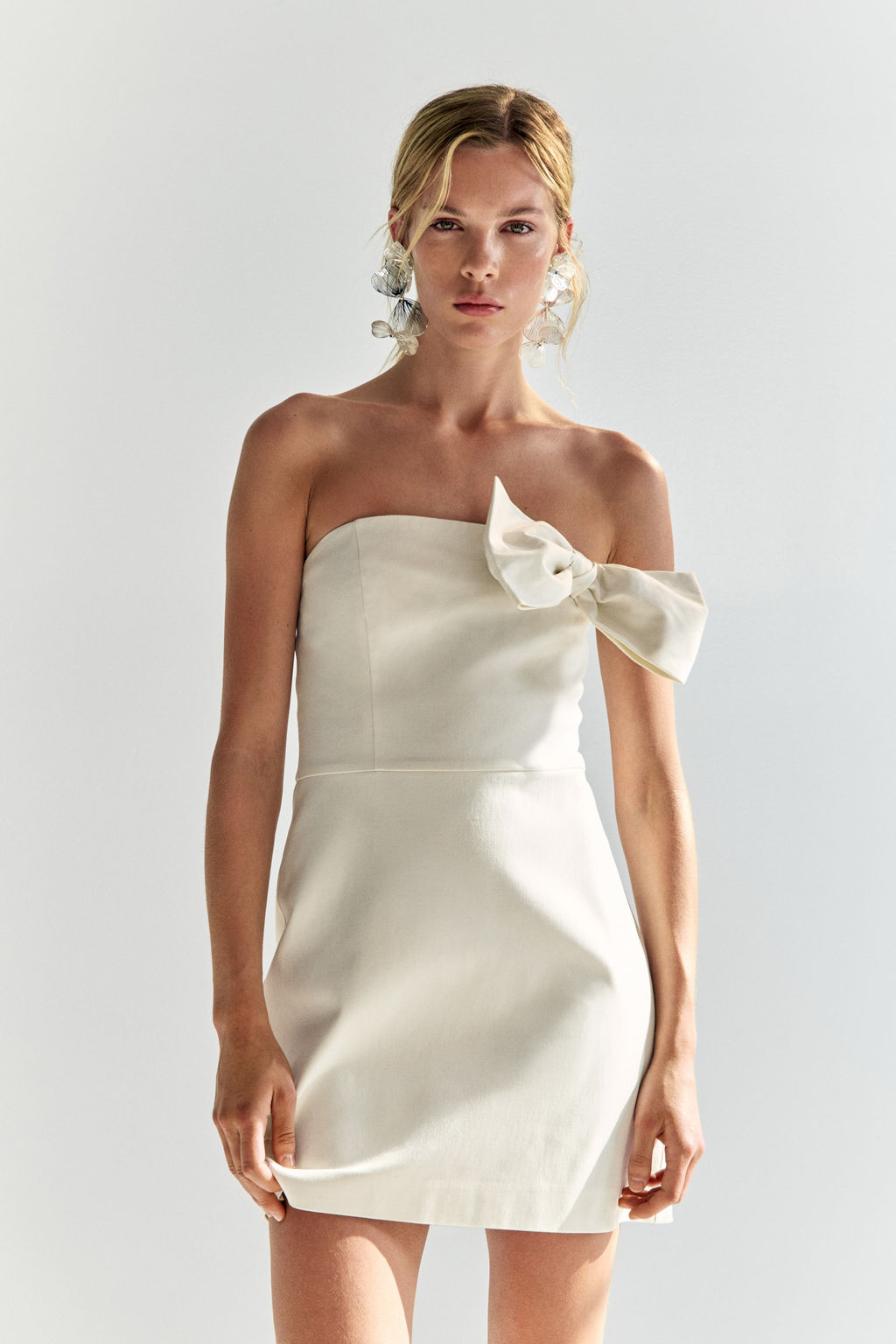 Vestido bandeau con lazo decorativo - H&m фото 3